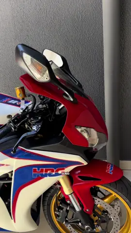 Tem coragem de encarar? #cbr1000 #mecanicodeltiktok 