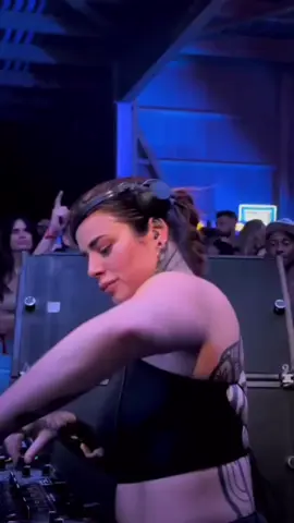 مضروب بالكيف 