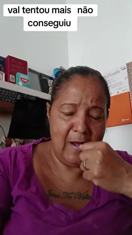 val é  uma comédia 