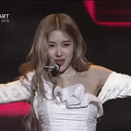 توقعوا عدد متابعيني بدون لا تدخلون الحساب ؟#ام_عامر🇰🇼🇸🇦 #روزي #فانكام #فانكامات_كيبوب #fancam 