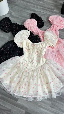 Váy xinh đi tiệc nhẹ nhàng nàng thơ 🥰#vayxinh #vayditiec #vayhoanhi #thoitrangnu #xuhuong 