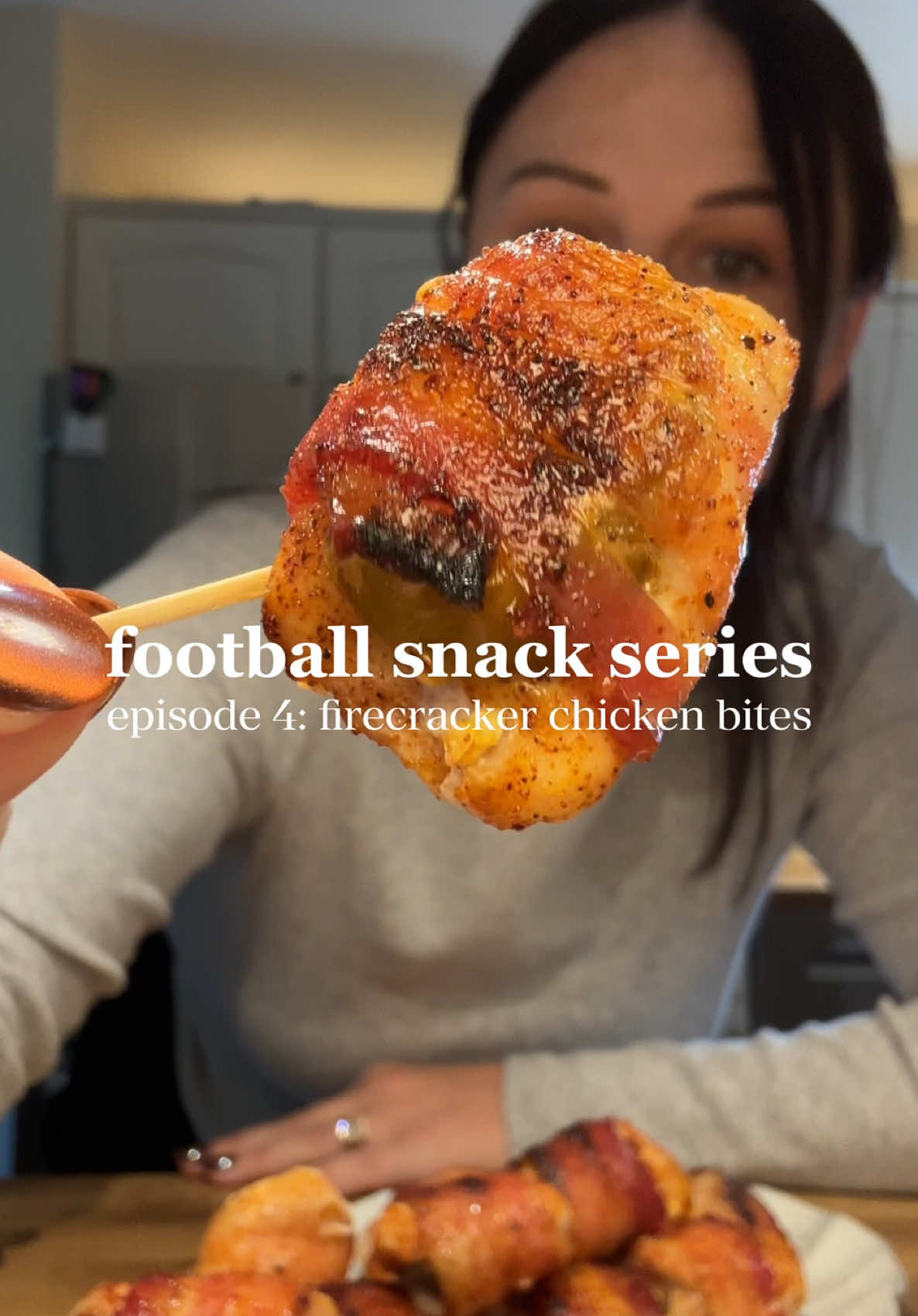 firecracker chicken bites 🔥🌶️🍗 if you try them let me know what you think! 🫶🏼 #EasyRecipes #footballsnacks #highprotein #bacon #chickenrecipes 