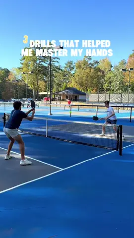 Best Pickleball Hand Drills 🔥 1️⃣ Backhand only — build control & consistency 2️⃣ Forehand only — isolate your swing mechanics 3️⃣ Figure 8 drill — work on smooth transitions & quick hands Send this to a friend who needs to level up their hand speed 👊🎾 #pickleballtiktok #pickleball #pickleballplayers #pickleballdrills 