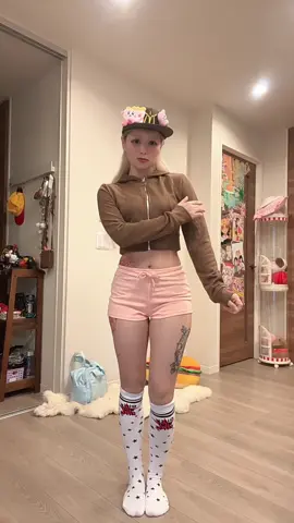 Shake again 😎🤖❤️#dance #robotdance #dancechallenge #ダンス #ロボットダンス 