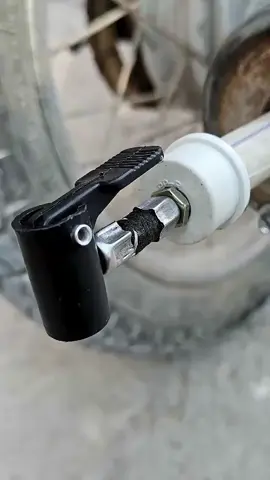 #LearnOnTikTok #homehacks #Tools #tipsandtricks #DIY 