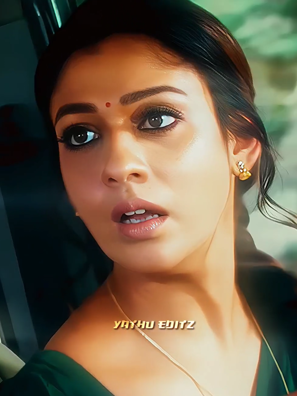 Mudha muraiyaa nee enkittathaan Vandhu pesaiyila…👀✨💕