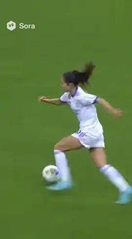 레알마드리드 데뷔전에서 단독돌파 후 데뷔골을 성공시키는 한국여자선수 #한국여자축구 #드리블 #viral 