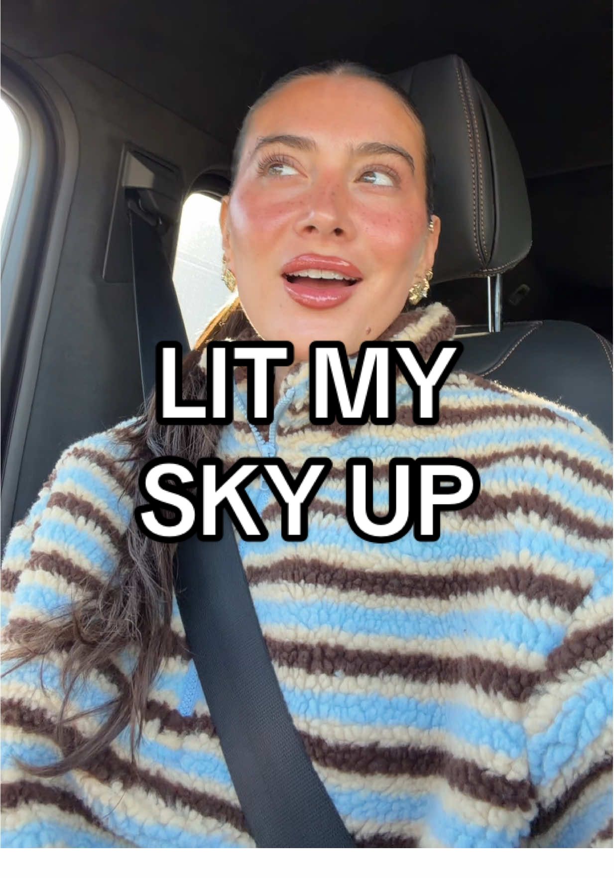 when you said you wanted to stay single and focus on loving yourself after a 4 year toxic relationship but you found someone who lit your sky up🥹 these lyrics hit DIFFERENT when you have a crush omg #taylorswift #thefateofophelia #happy #relationships #relatable 