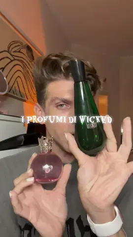 72 euro per il profumo di Ariana? L’ho fatto #wickedforgood #arianagrande #wickedeaudeperfume #wicked 
