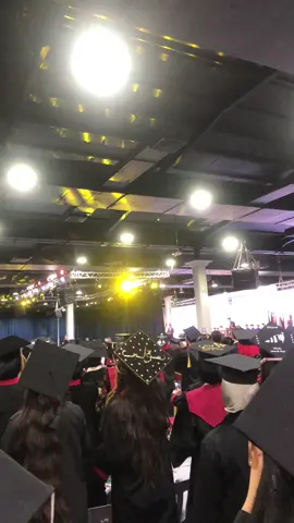 سوێند خواردنی پەیمانگای پزیشکی هەولێر👩🏻‍🎓#fyppppppppppppppppppppppp #viralvideo #viral #پەیمانگای_تەکنیکی_پزیشکی_ھەولێر #foryoupage 