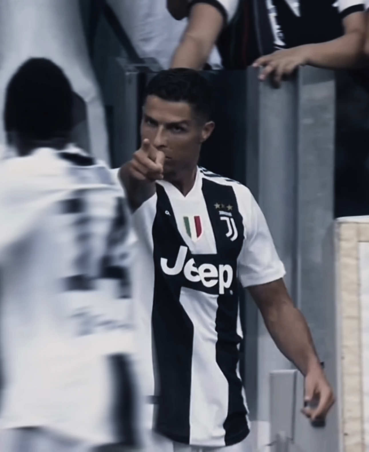 To get ronaldo rare clips check my pio🔴 #cristianoronaldo #ronaldo #xqwlz🌪️ #z 