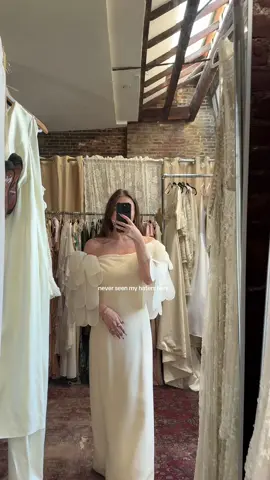 east village oasis #nyc #vintagefashion 