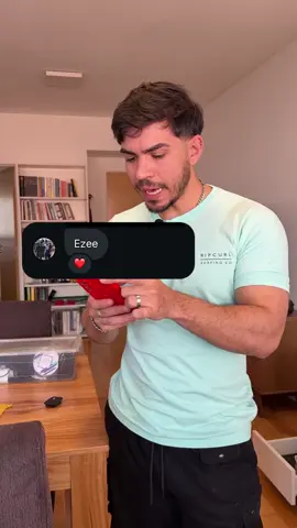 99 ZURDOS vs 1 DIESTRO #zurdos #matematica #acertijo #paradoja #papa #porcentaje #zurdo #fisica #ingenieria #puzzle #problema #ingeniero #informatica #fyp #foryou