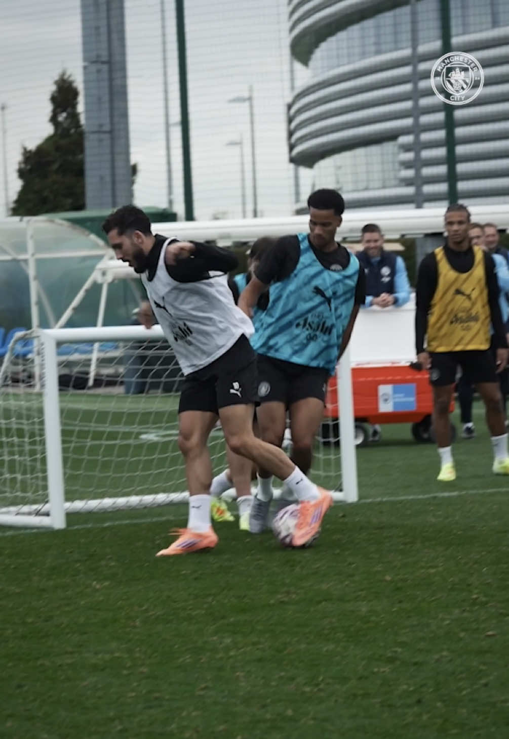 Ridiculous 🤯 #RayanCherki #ManCity #Football 