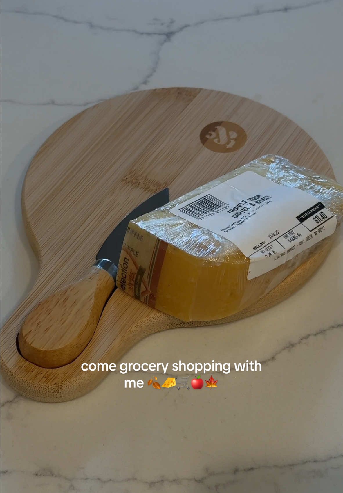 grocery shopping scratched an itch in my brain 🛒🍎🍂🧀🍷  #seattle #seattletiktok #autimninseattle #fyp #townandcountry #groceryshopping #comewithme #minivlog #Vlog #mariners #seattlewashington #seattlecheck #seattlefoodie #seattlewa #fypシ゚viral #dailyvlog #hostingvlog #hostingvibes #watchparty #MLB #juliorodriguez #groceryshopwithme  