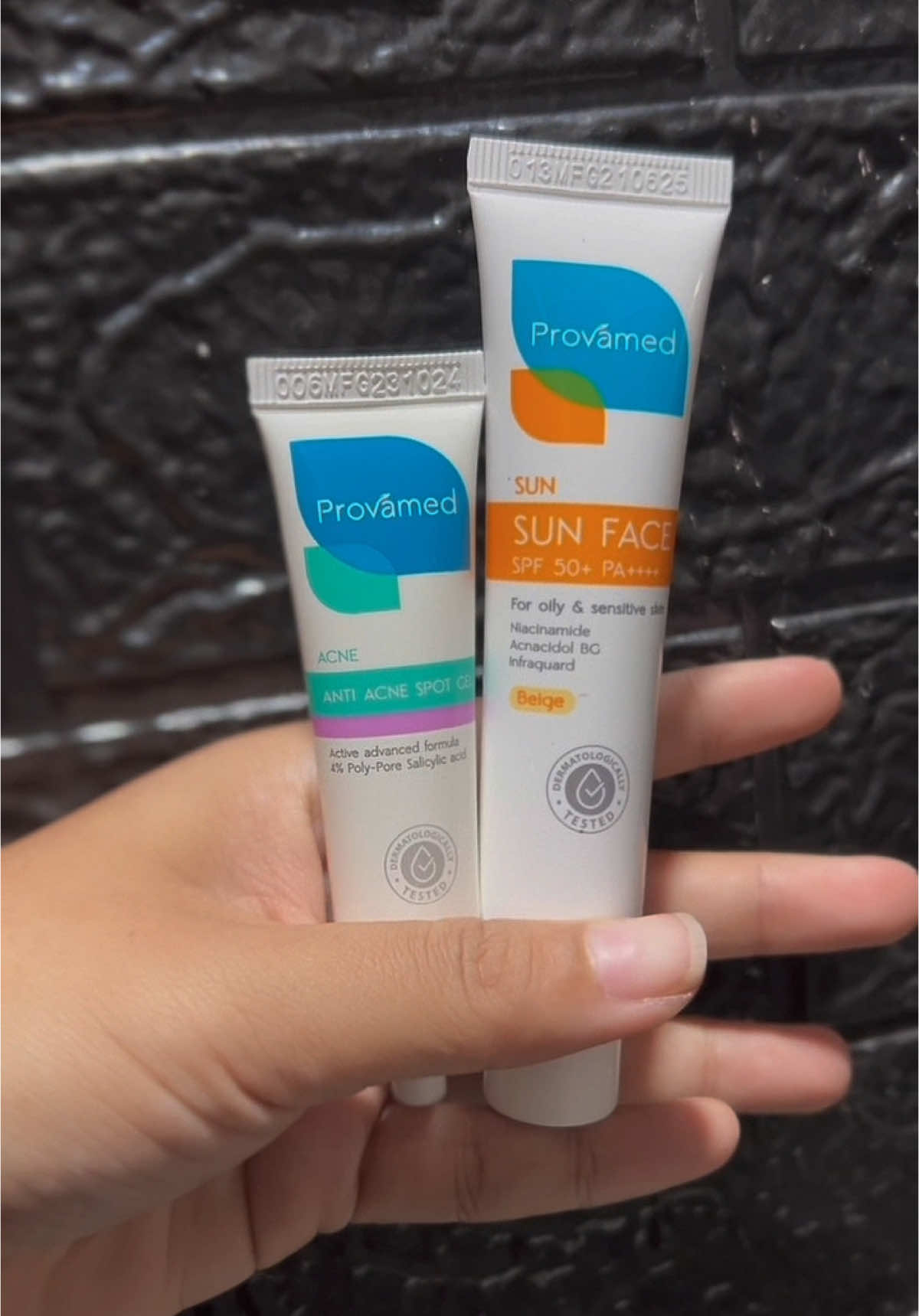 เจลแต้มสิว&กันแดดตัวโปรดที่ต้องมีติดกระเป๋าไว้ตลอด 💗 #โปรวาเมด #เซเว่น 