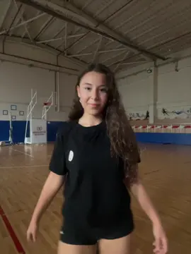 👸👸#keşfet #öneçıkar #akım #frends #trend 