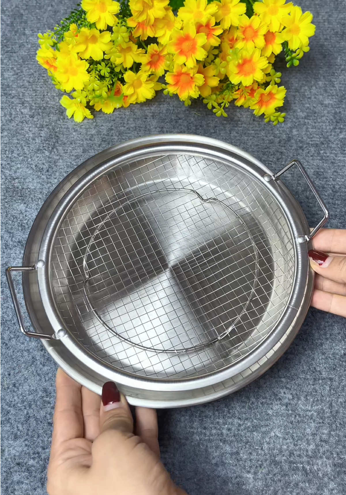 SET KHAY (ĐĨA) KÈM VỈ LƯỚI LỌC DẦU CHÂT LIỆU INOX 304 CAO CẤP, SIZE 18cm, giá ưu đãi 65k nhanh tay săn kẻo hết #taphoathilanh99 #khayinoxdungthucpham #dialocdau #khaylocdau #khaylocdauchienran  @Tạp hóa Thị Lành 