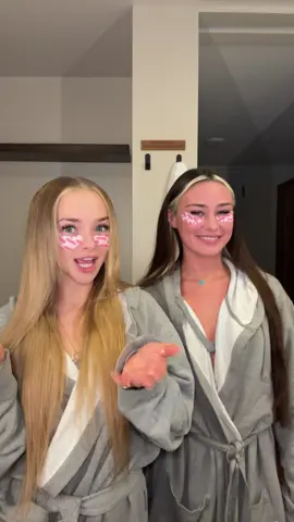 GM FROM UR DEVIL AND ANGEL 🤍🖤 @mckinley richardson 