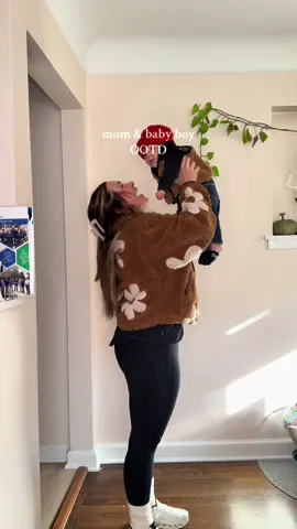 i love getting to pull out this jacket in the fall 🍂🤎 our fits for a playdate at the park! #minime #babyootd #momootd #falloutfits #babyboyoutfit 