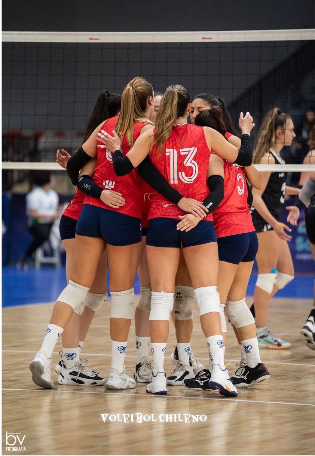 Seguimos con la Liga de voleibol A1!! @CDBostonCollege #chile #voleibol #aguilas🦅💙💛 #volleyball #seleccionchilena 