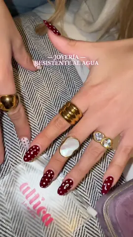 Joyería resistente al agua 💧👌🏻 #joyeria #joyeriamexicana #joyeriaresistentealagua #attica #atticajewels @Attica Jewels 