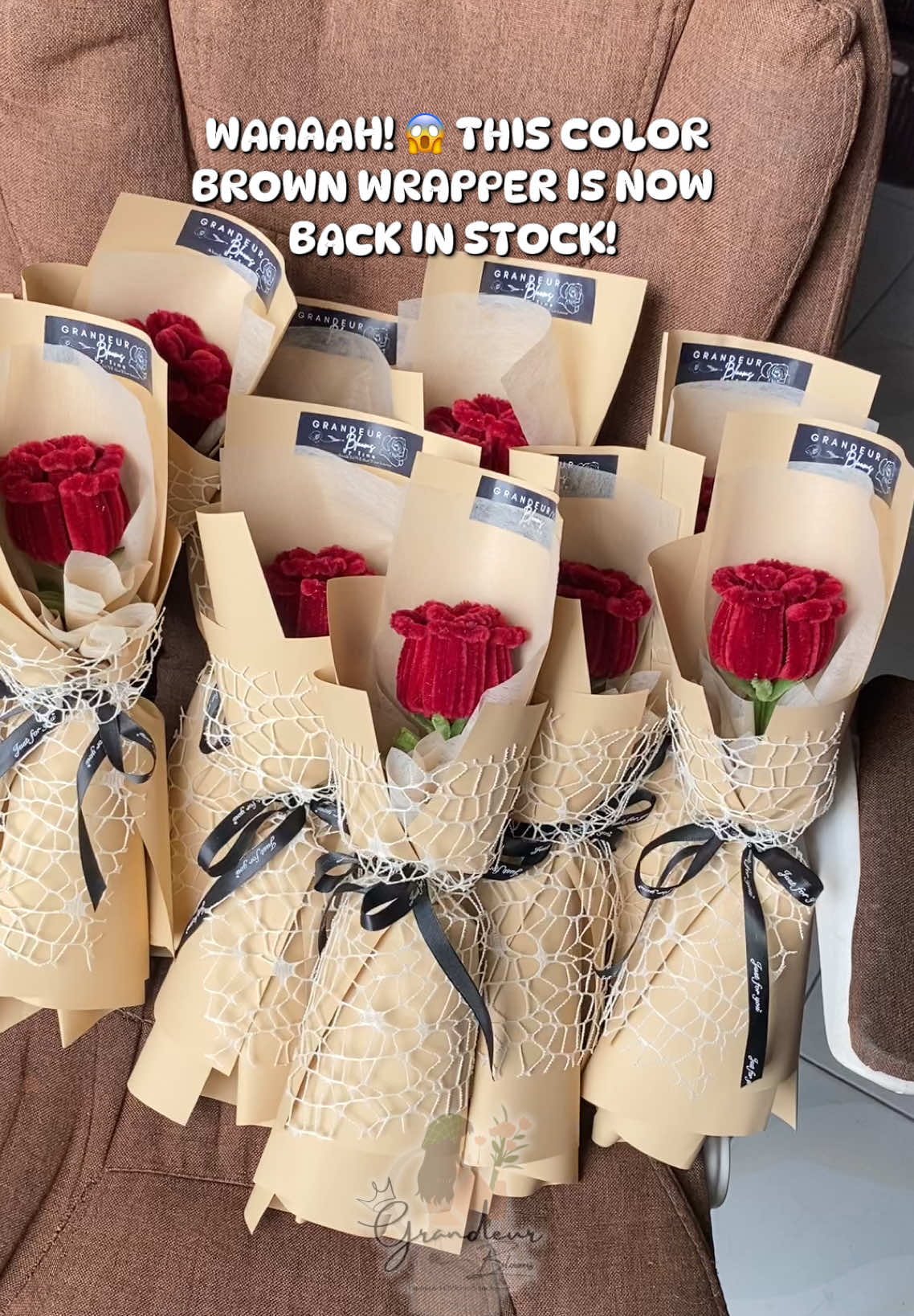 Mimah nagsrestock na sila! Sa dami ng naghahanap nito ngayon pang stock for Valentines, kung naabutan mo pa ngayon palang magcheck out kana! Deep cowhide is the color.  #fuzzywireflowers #fuzzywireflowers #fuzzywire #bouquetwrapper #bouquet 