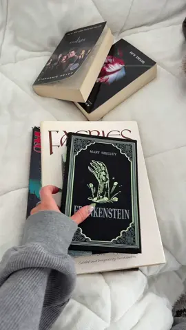 i love the used bookstore 