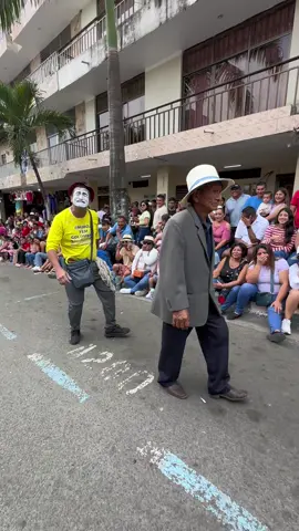 #viral_video #desfile #montecristi #manabi #ecuador 