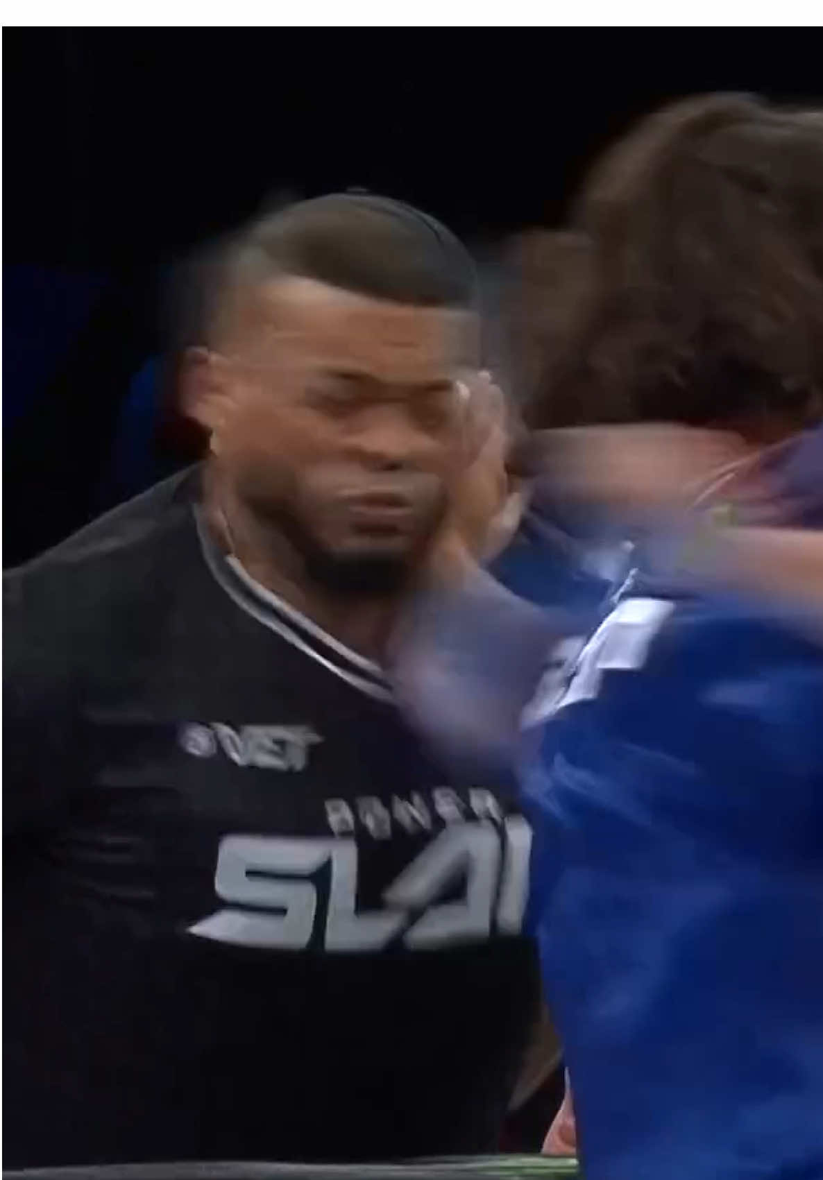 😡🍽️   Tune into $VET #PowerSlap16 NOW on YouTube  @Visit Abu Dhabi | #InAbuDhabi 