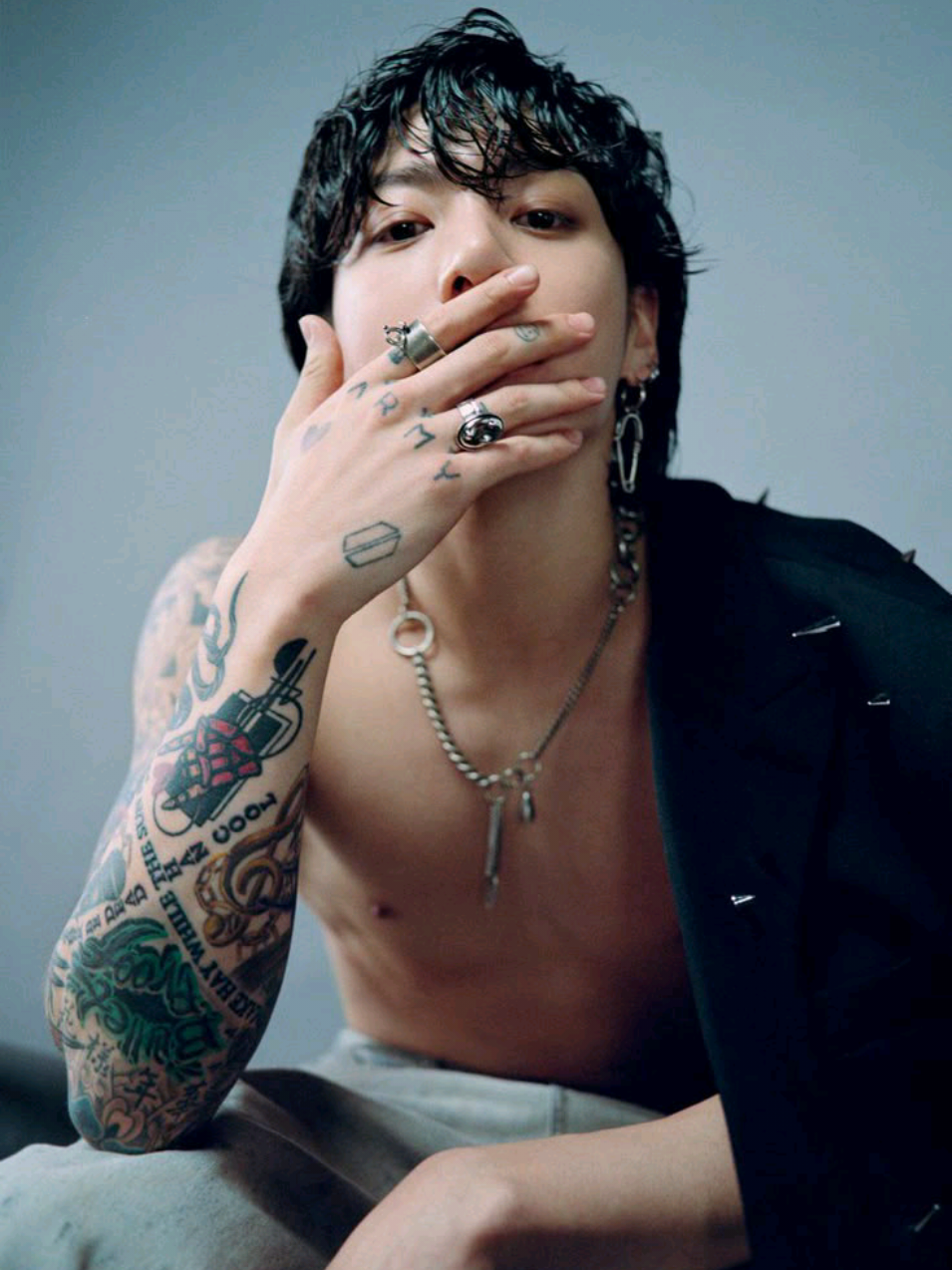 Dünyanın en kötü olayını  yaşasak bile ertesi gününde  biz; #kesfetol #jungkook #jeonn_kookiiee 