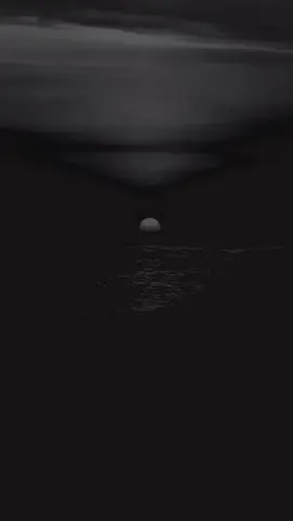 ايها الماضي 🌊🌊✨️💎🫡#من_روائع_الكلام #خواطر_ملهمة #اقوال_حكم #عبارات #كلام_للعقول_الراقيه 