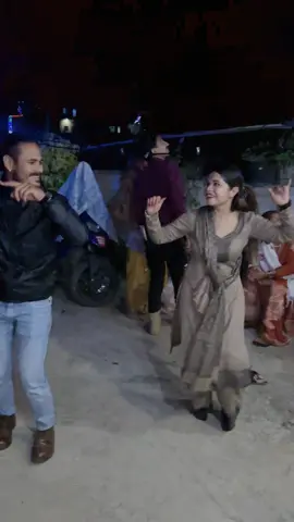 mama xora sanga dhari paxi yasari nachana paeyoo❤️❤️😘😘@TikTok Nepal 