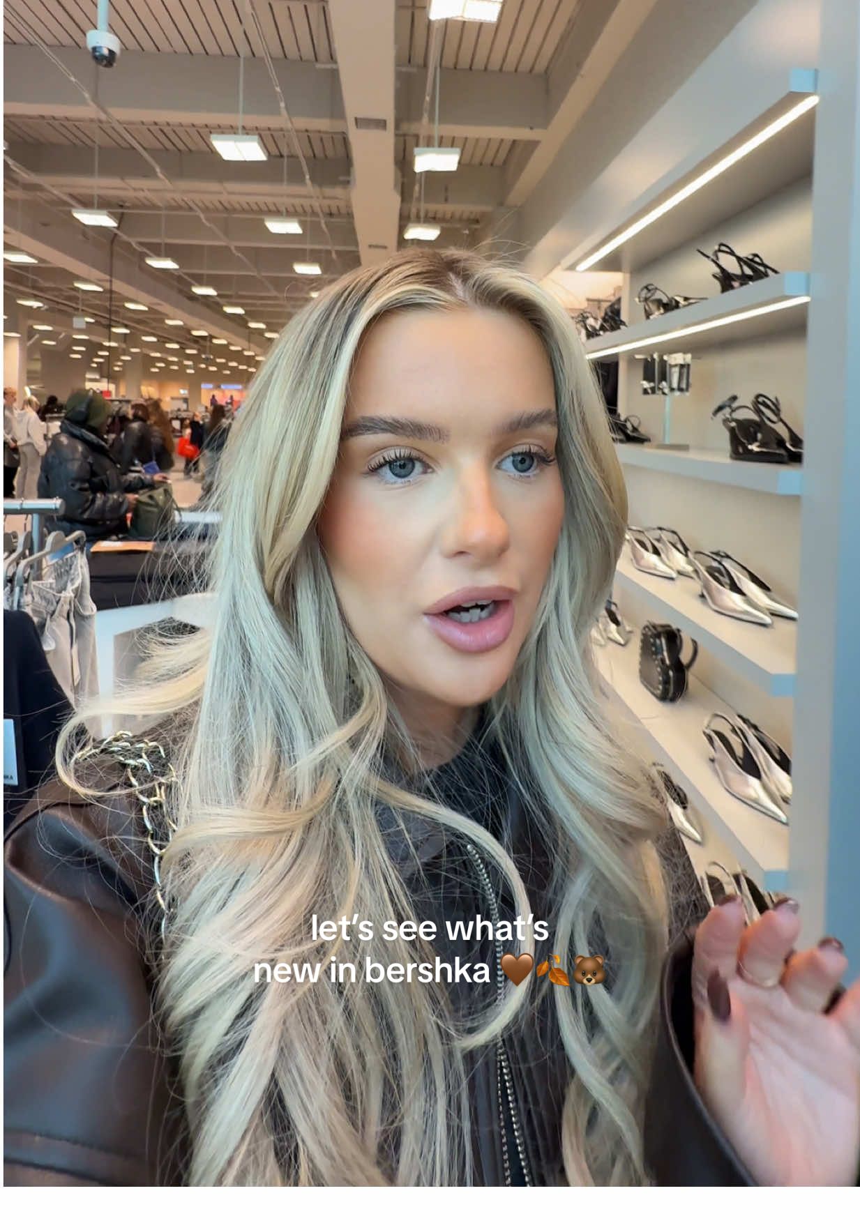 loooooving bershka rn!! 🍂🍂🤎 #bershka #bershkastyle #bershkahaul #fashiontiktok #autumnoutfits 