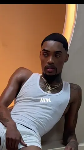 #foryoupageofficiall #fy #fypシ゚viral #photoshoot #virał 