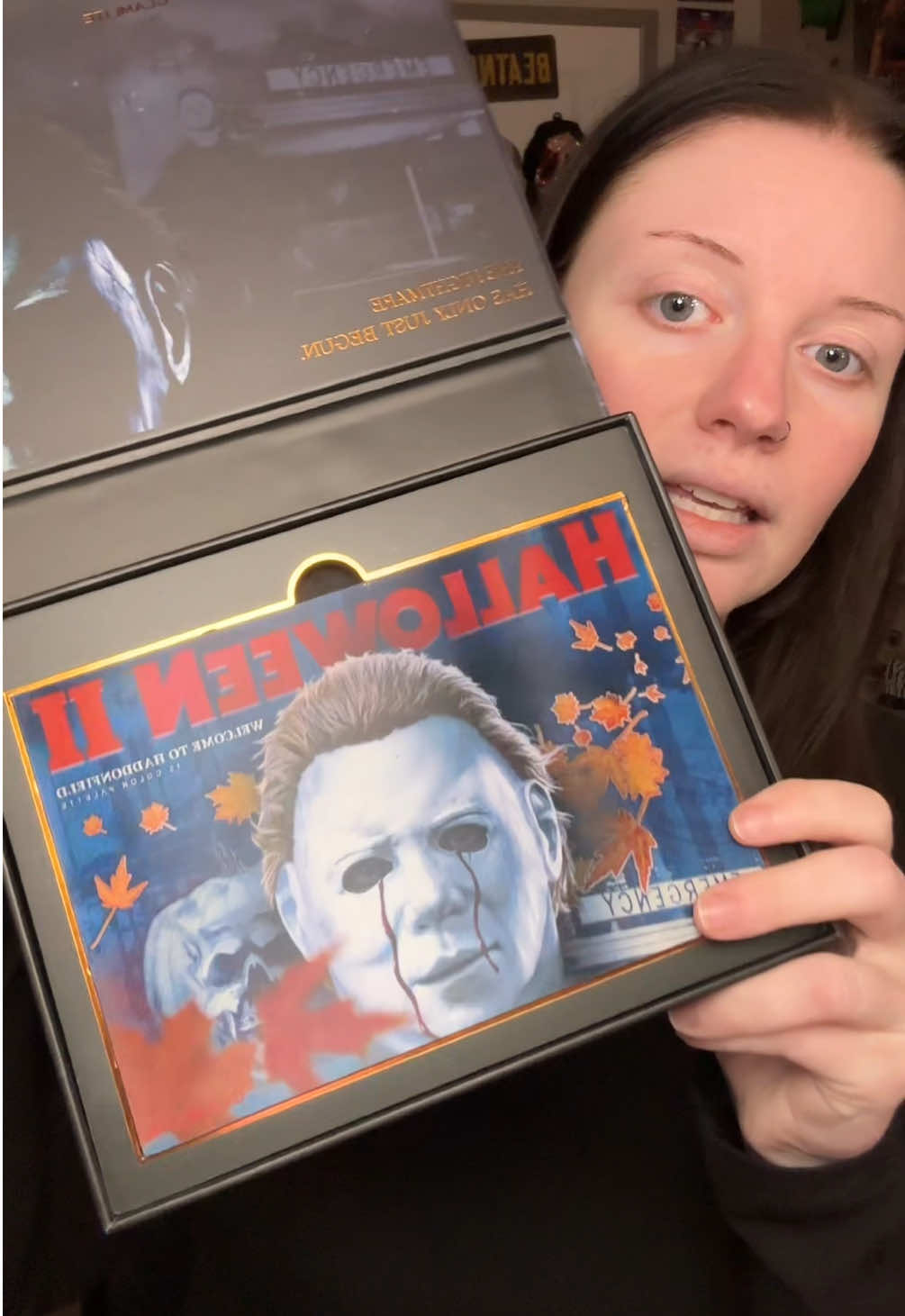 Fall eyeshadow 🍁🍂🎃 #makeupartist #fallvibes 