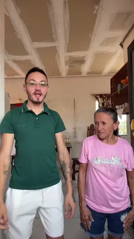 A QUINHA quebra tudo!!!🤣🤣🤣🤣 . #explore #viral #avó