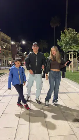 Vieni con noi?  #trend #cringe #FamilyFun 