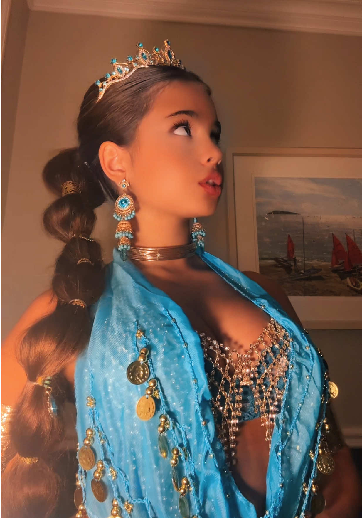 🧞‍♂️👑