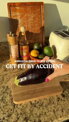 episode 3: eggplant Parmesan🍆👇🏼 I think I’ve really outdone myself this time🙂‍↕️ 60g protein for the WHOLE thing! The best part is: it’s so easy & simple with only a few ingredients. Fair warning, if you don’t eat dairy, this one is definitely not for you😅 RECIPE: - Slice 1 eggplant into 1/2-3/4 inch slices vertically, and then cut them in half length wise.  - Lay on a baking sheet with parchment paper, and spray with olive oil, sprinkle with salt and pepper.  - Bake at 425°F for 20 min on one side, flip and bake for another 10 min. - Now, gather other ingredients: 1/2 cup tomato sauce, 3/4 cup lowfat cottage cheese, 3/4 cup fat free mozzarella, and 1/4 cup Parmesan cheese.  - Layer each ingredient in a pan: eggplant, sauce, cheeses- repeat until you’re out of everything. I had 3 layers total.  - Bake COVERED in foil at 350°F for 30-40 min, then 10-20 min uncovered.  - Garnish with parsley or basil and serve! MACROS for the entire thing (could easily split between 2 people as well): 60g protein, 70g carbs, and 12g fat for 585 cals✨ split in 2 would be 30g protein & 290 cal! ENJOY🫶 remember: reaching your goals doesn’t have to be boring! For more recipes just like these with a coach who gets it, join my program! 4-Week pre holiday bootcamp starts Monday to get you feeling your best to end this year strong🔗