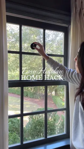 Holiday Must Have! No more wasting time on command hooks that fall off within a few days! I use these adhesive suction hooks instead and they stay in place all season long, even with heavy wreaths! These hooks are reusable and can attach to any glass or smooth surface. I just received this beautiful cedar wreath and I am so impressed by the quality. It reminds me of several designer wreaths that are much more expensive. I would grab this one before it sells out! #holidaydecor #christmasdecor #christmashack #christmaswreath #wreathhack 