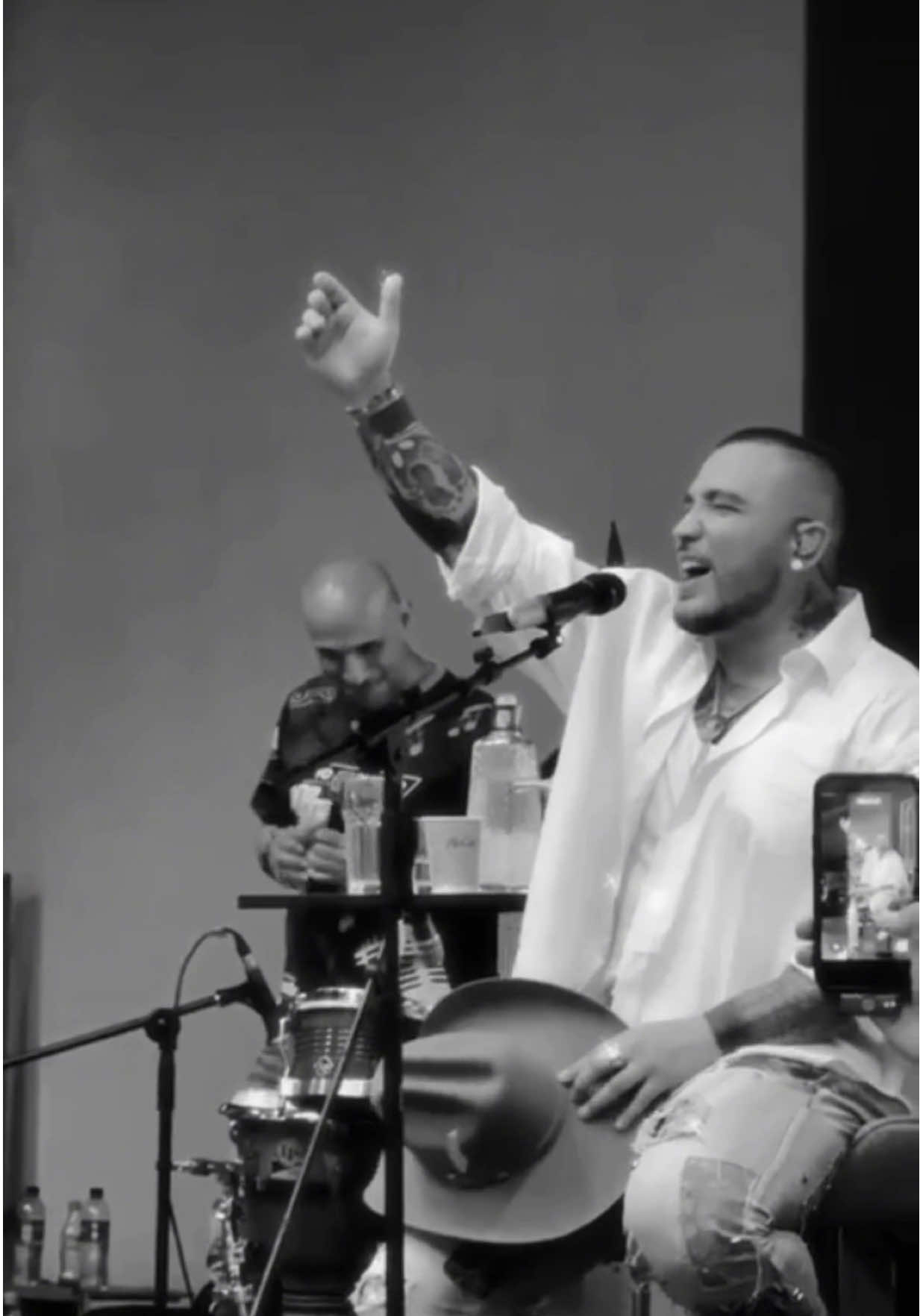 Estoy enamorado de esta canción 😩#dandoinstrucciones #nuevamusica #ParaTi #fyp #viral 