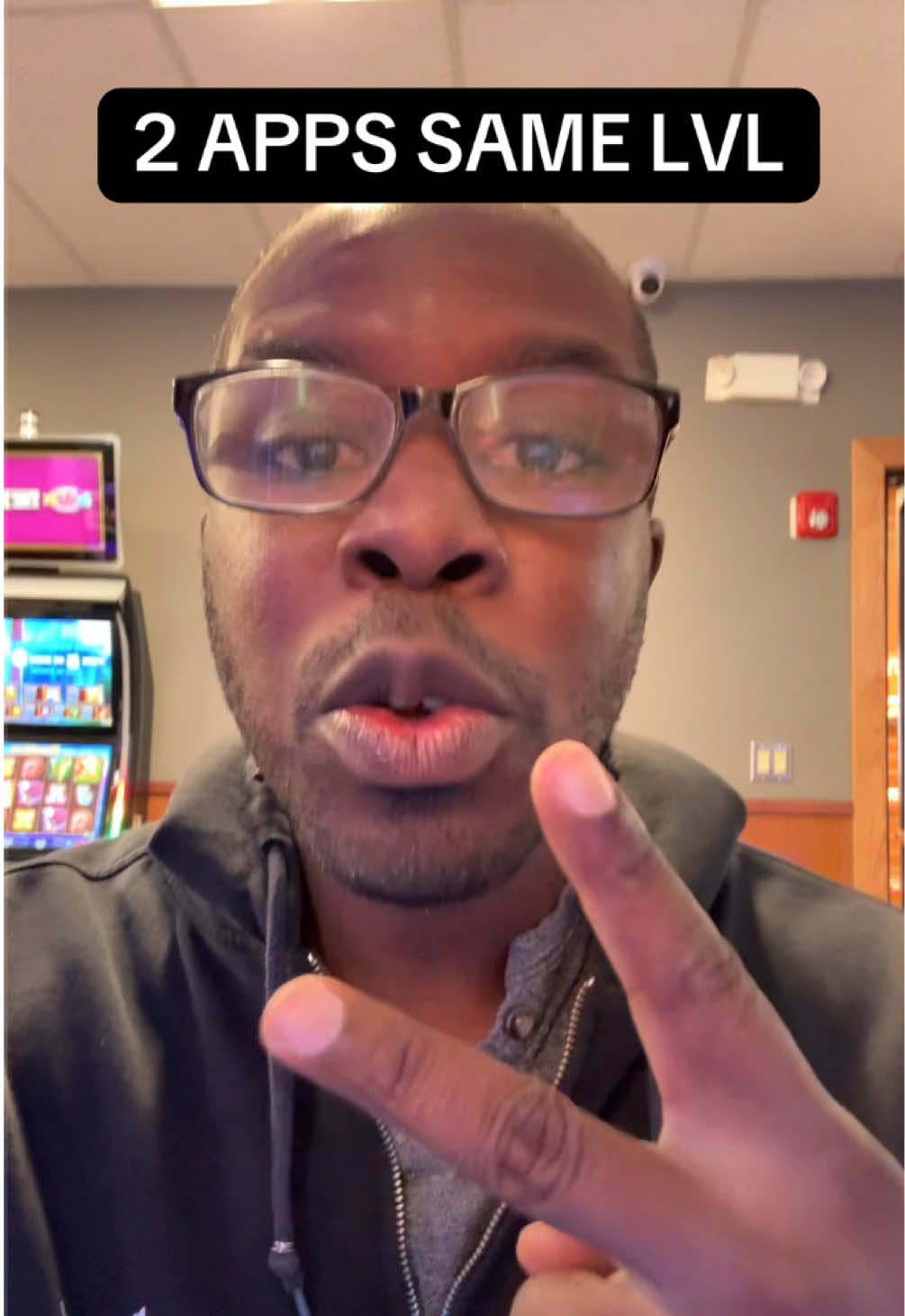 2 apps same lvl.  Drop “RETURN” in the comments when you’re serious about changing YOUR situation #EarnFromHome #OnlineHustle #DigitalIncome #CopyTrading 