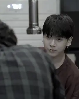 تتركلي قلبك 🤭 . . . .  #tiktoklongs #fyp #foryou #جونغكوك #jungkook 