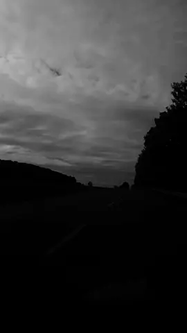 يكلبي ويه الاحلام 💔🥺 #muhama__1_  #viral #foryou #fypシ #fyp 