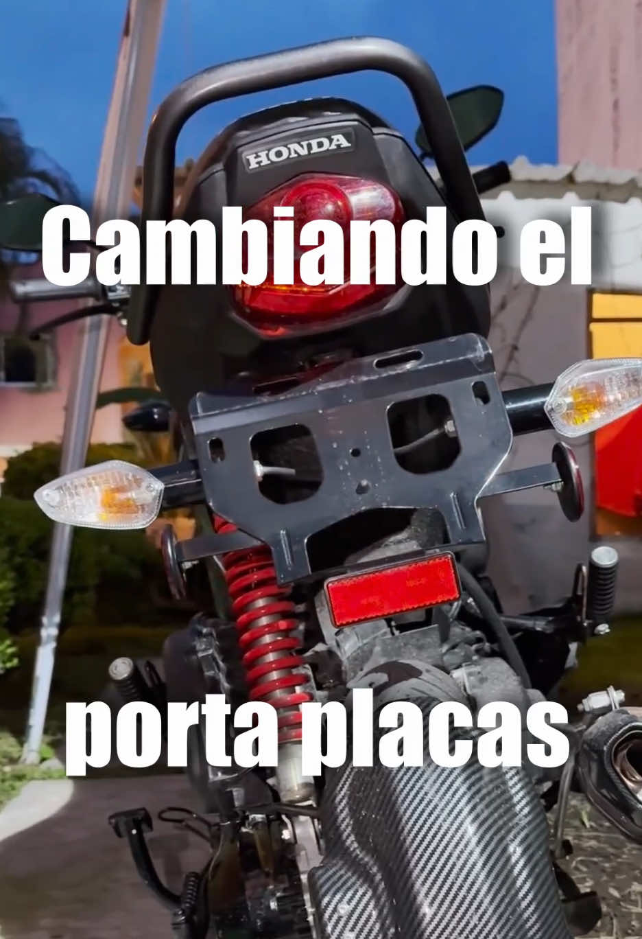 Al chile así se ve mejor 😮‍💨👌🏼 #hondanavi #Honda #Navi #Moto #Motorcycle 