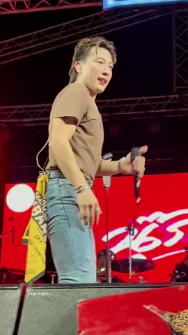 เงินเดือนของฉันกำลังเต้นอยู่บนหน้าฮ้าน😳🤤😜#นุ๊กธนดล #ธนดลคนโก้ #nook65556555 #fyp #tiktok 