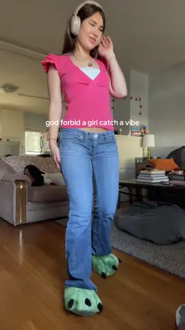 Dance floor is where I freak yaaa