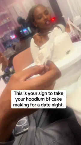 The cake was ugly af, but the time we spent was unbeatable😍. #fyp #viral #cakemaking #datenights 