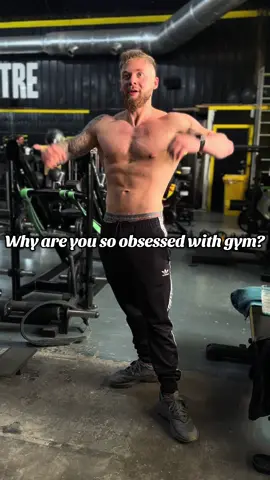 Forever working on myself. To prove to the old me it’s possible 🫶 #bodybuilding #motivations #transformation #gym #mensfatloss 